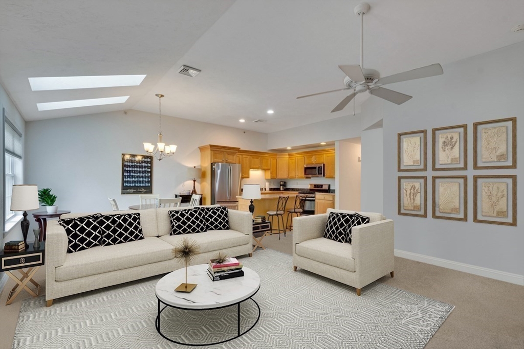 611 Devenwood Way # 611