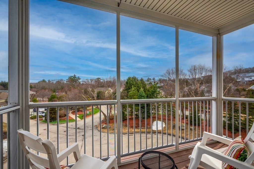 2311 Briarwood Vlg # 2311