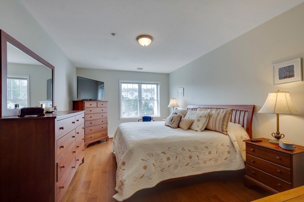 2311 Briarwood Vlg # 2311