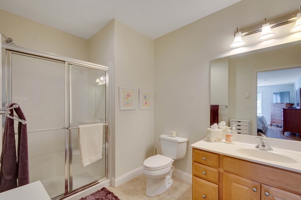 2311 Briarwood Vlg # 2311