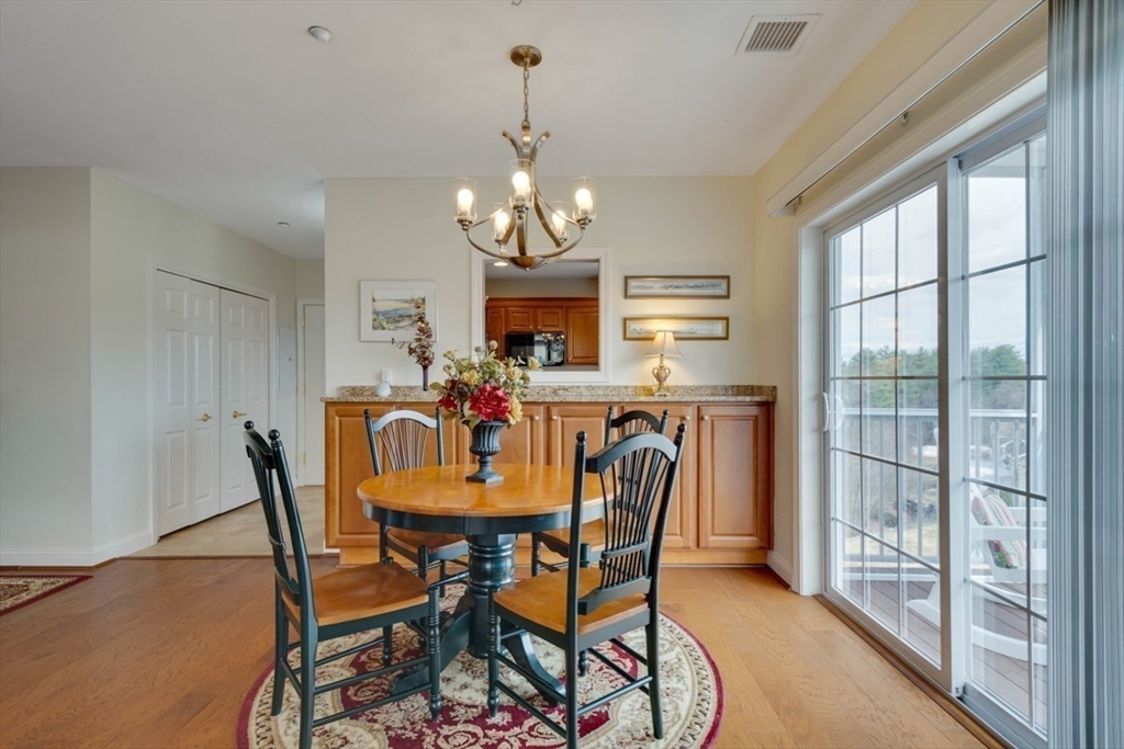 2311 Briarwood Vlg # 2311