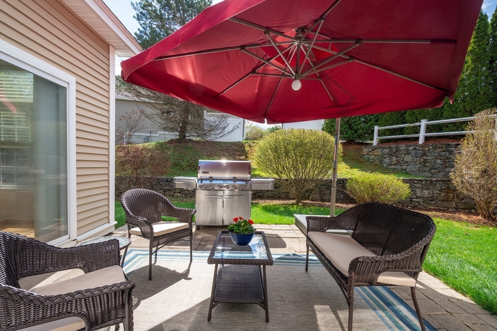 102 Candlewood Ln # 102