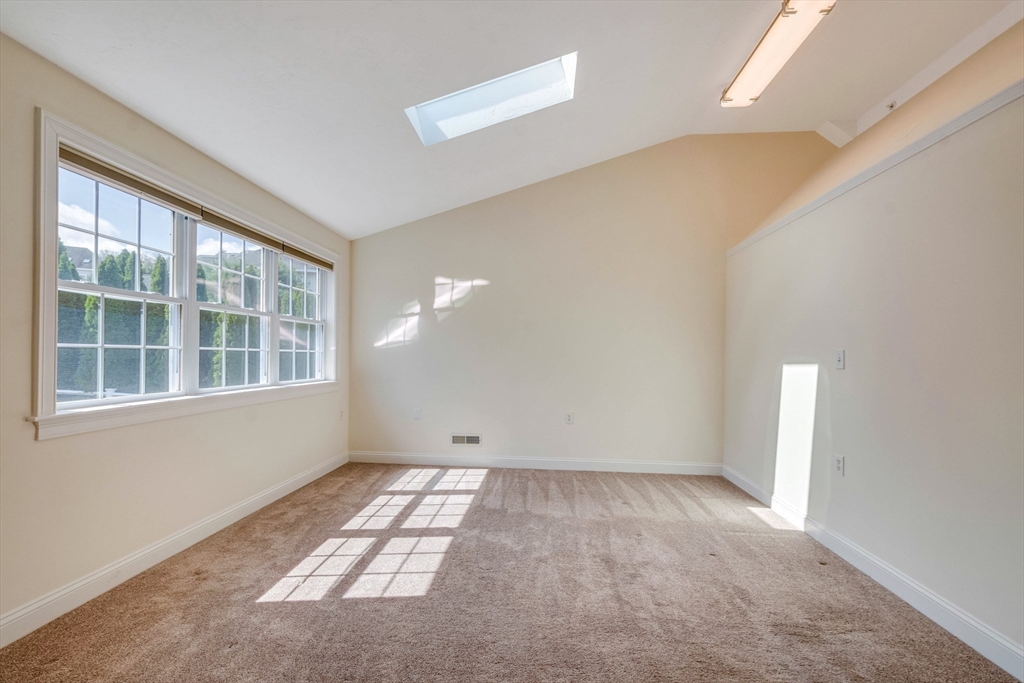 102 Candlewood Ln # 102