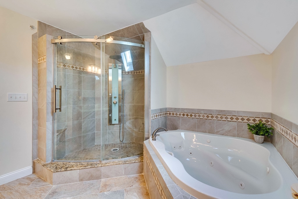 102 Candlewood Ln # 102