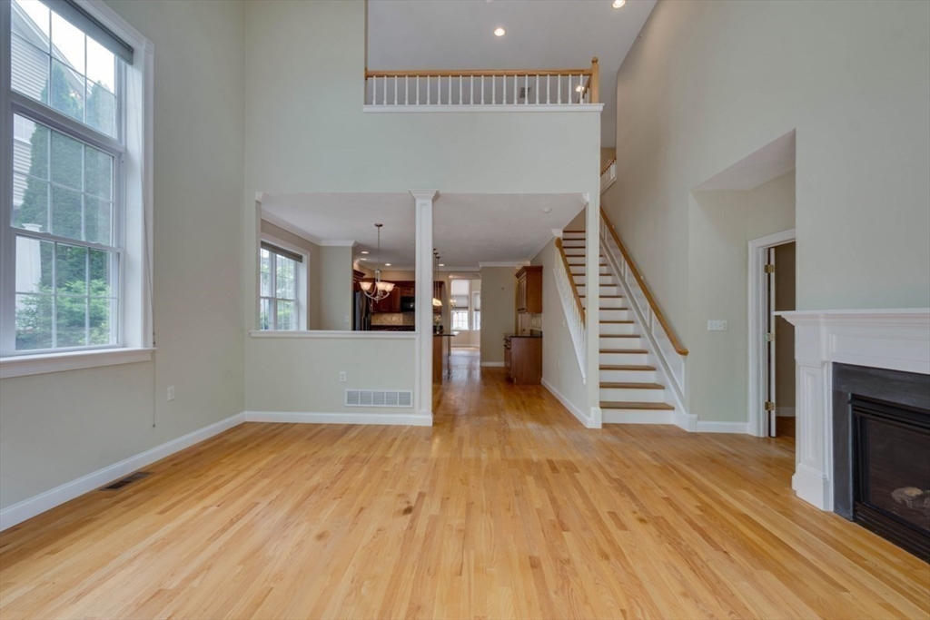 308 Sprucewood Ln # 308