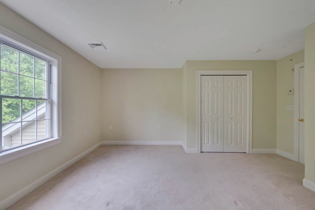 308 Sprucewood Ln # 308