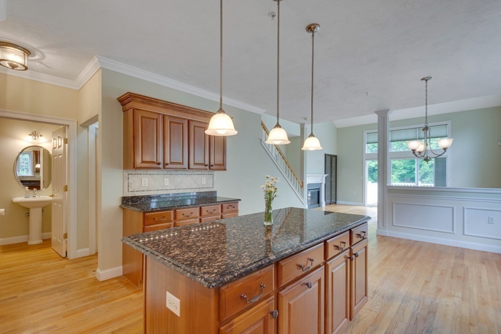 308 Sprucewood Ln # 308