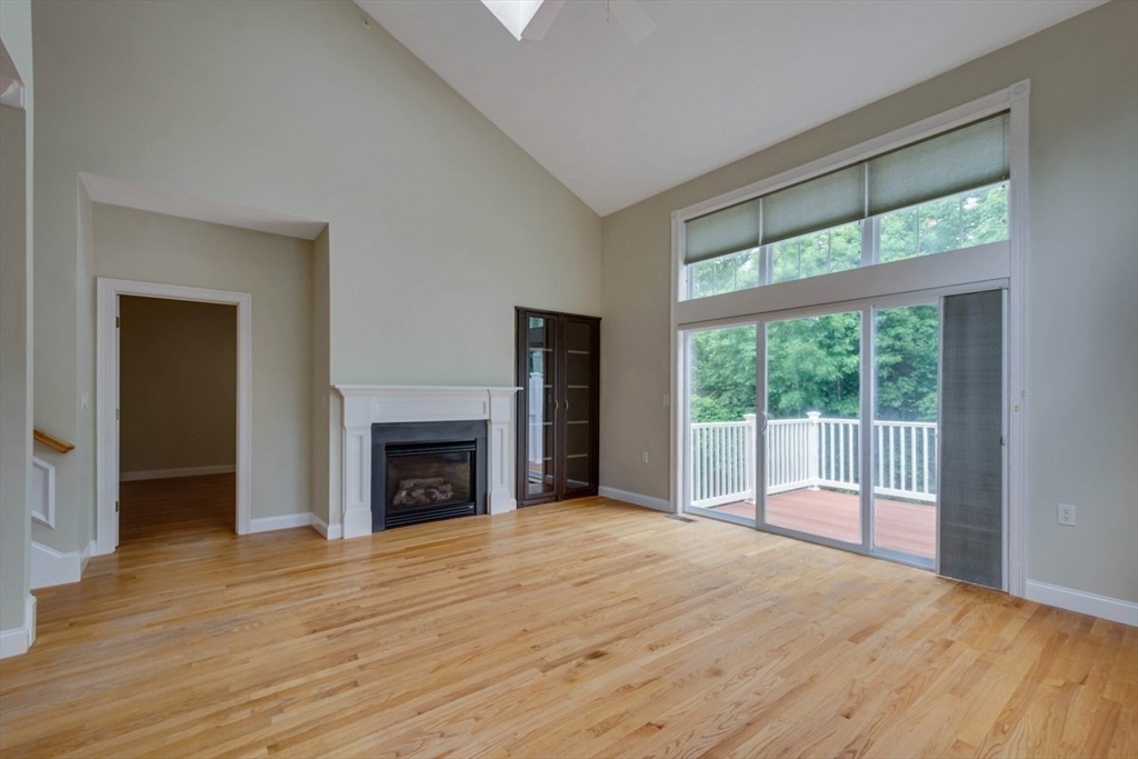 308 Sprucewood Ln # 308