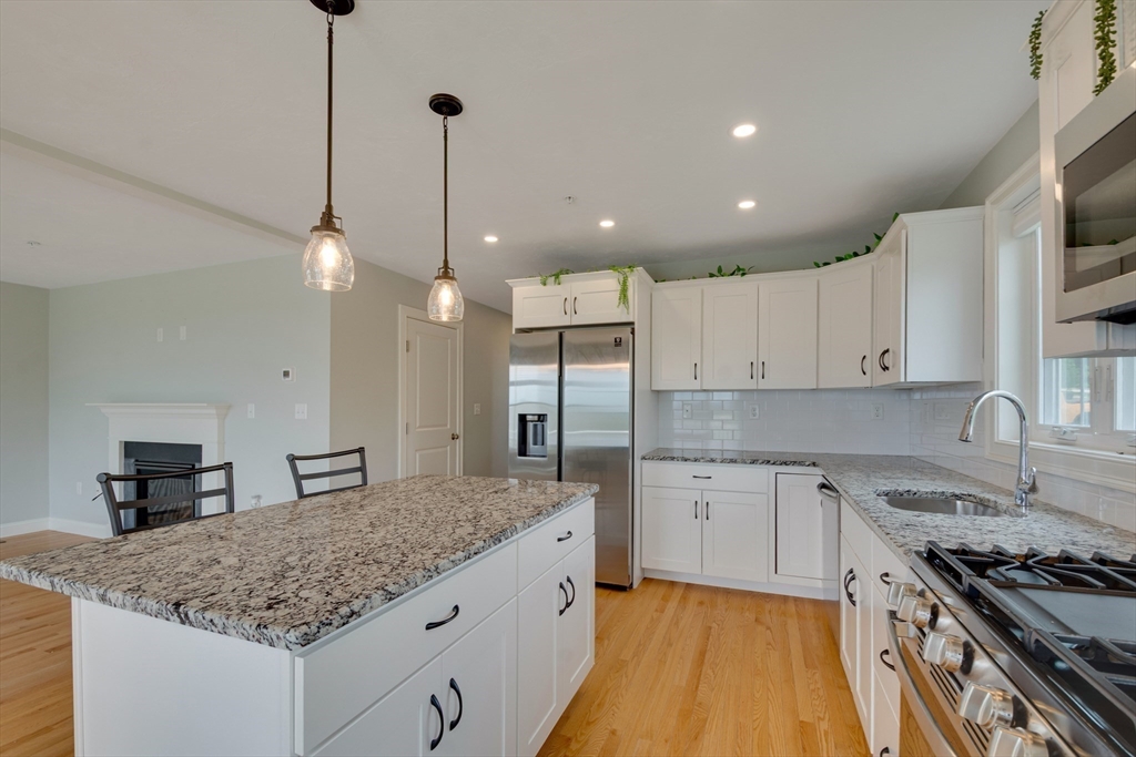 1202 Hazelwood Way # 1202