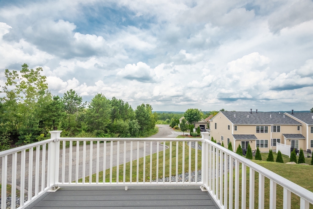 1202 Hazelwood Way # 1202