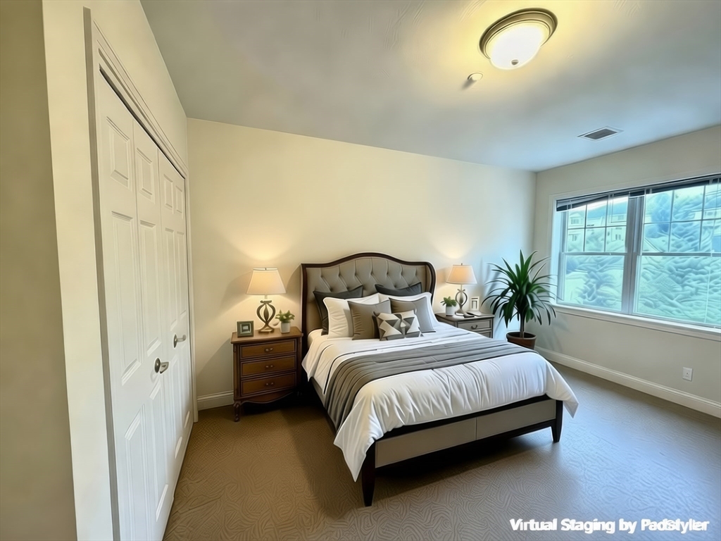 2303 Briarwood Vlg # 2303