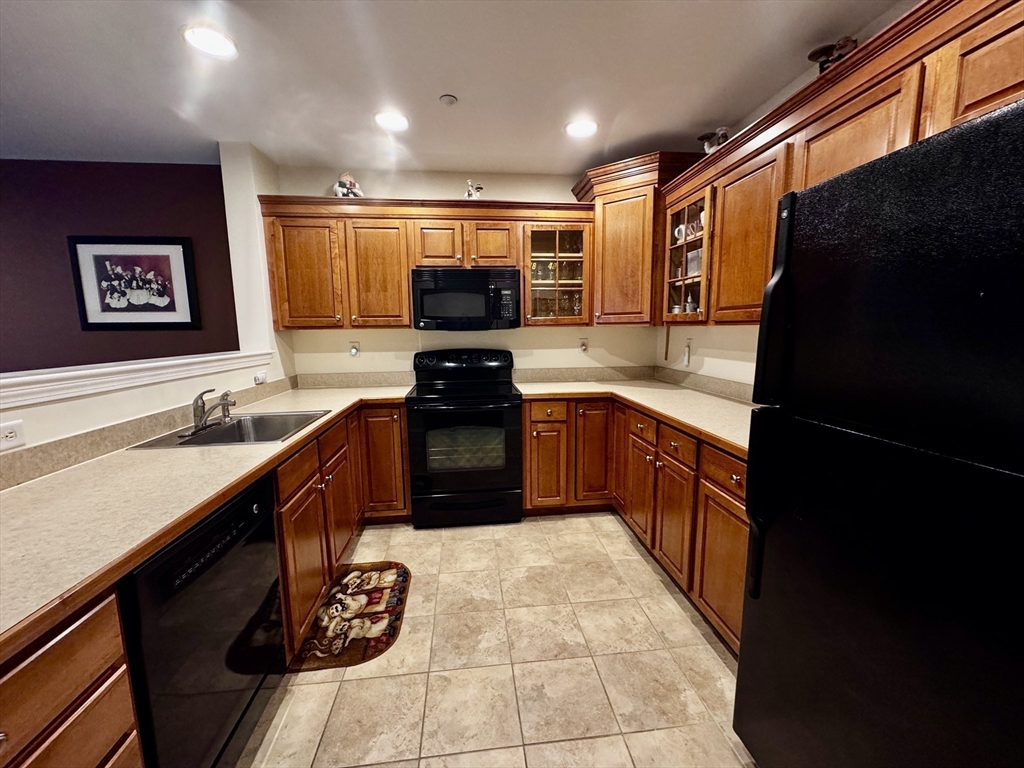 2303 Briarwood Vlg # 2303