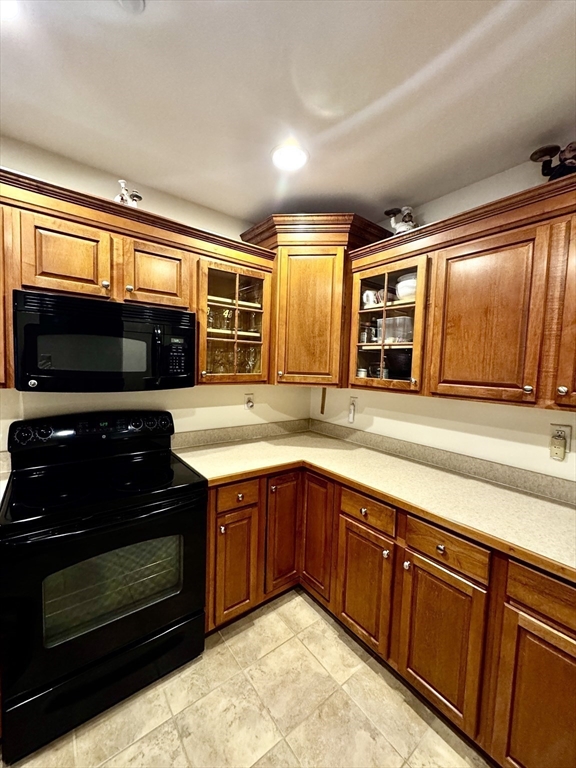 2303 Briarwood Vlg # 2303