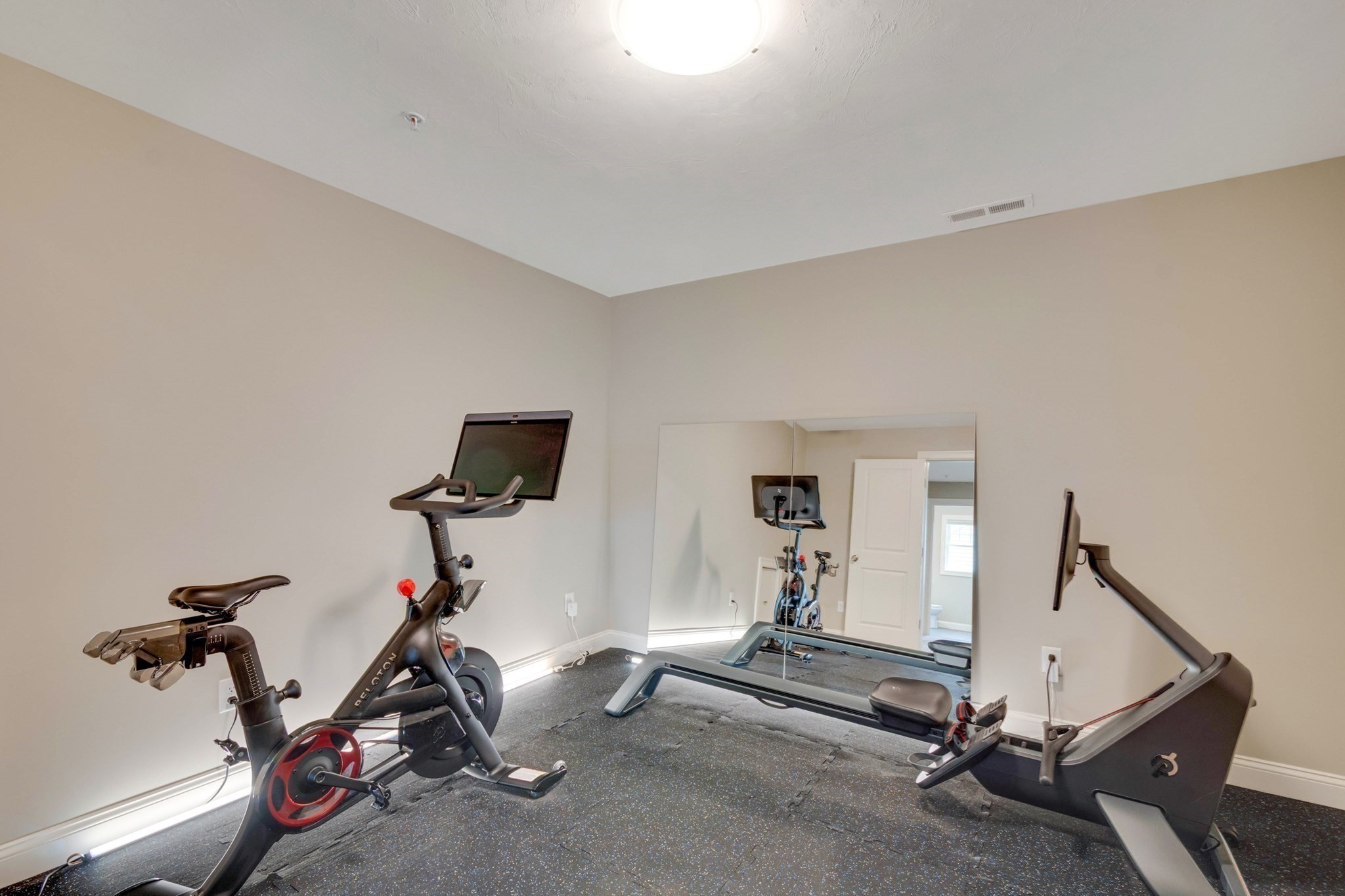 837 Ledgewood Way # 837
