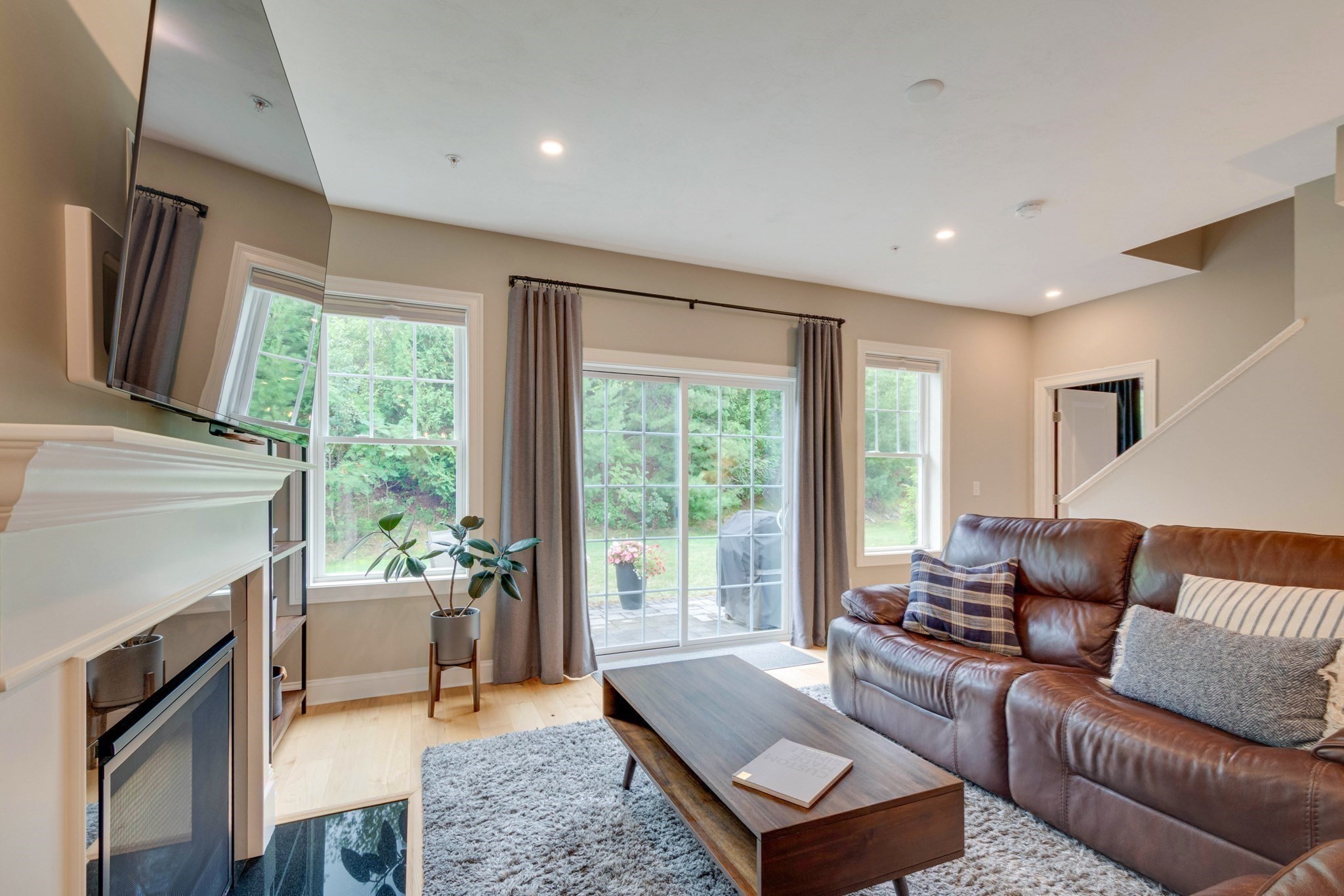 837 Ledgewood Way # 837