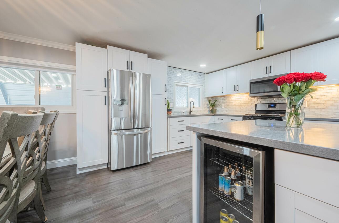 255 E Bolivar Street Unit: 41