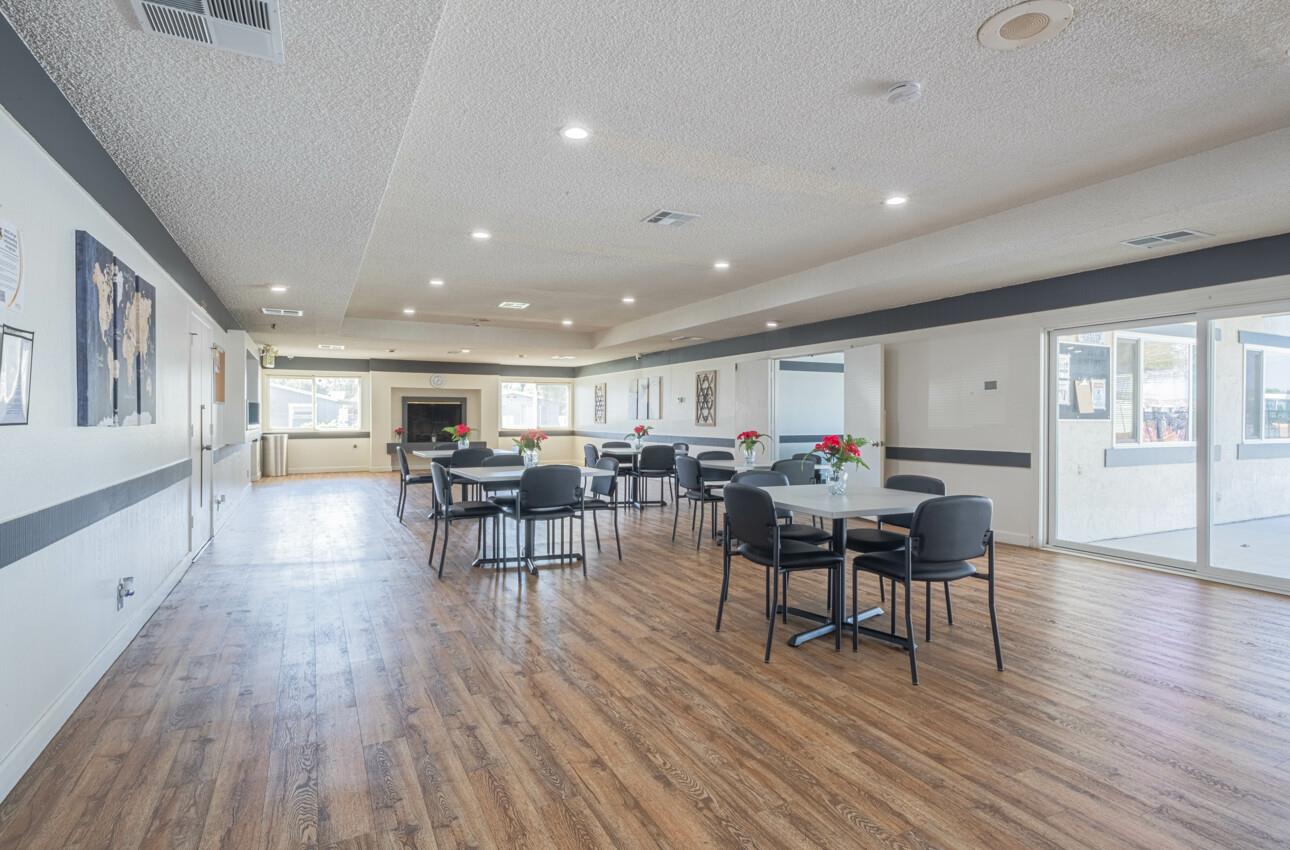 255 E Bolivar Street Unit: 41