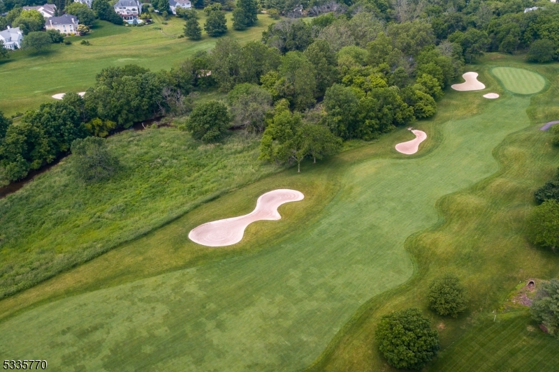 17 Flanders Valley Ct