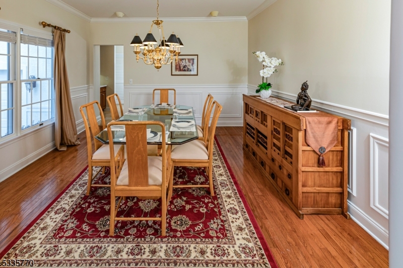 17 Flanders Valley Ct