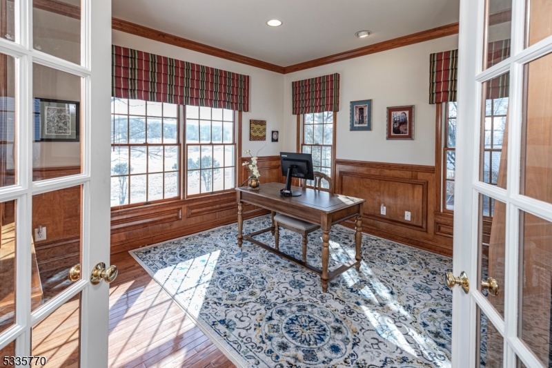 17 Flanders Valley Ct