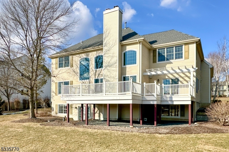 17 Flanders Valley Ct