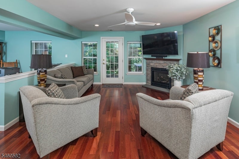 44 Rock Creek Woods Dr