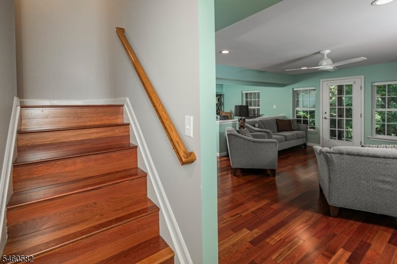 44 Rock Creek Woods Dr