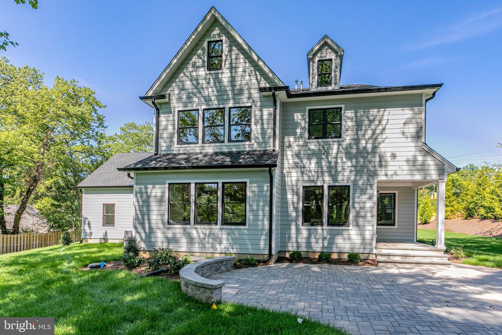 186 ELM ROAD