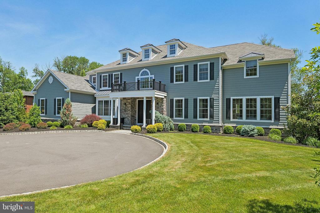 215 ELM ROAD