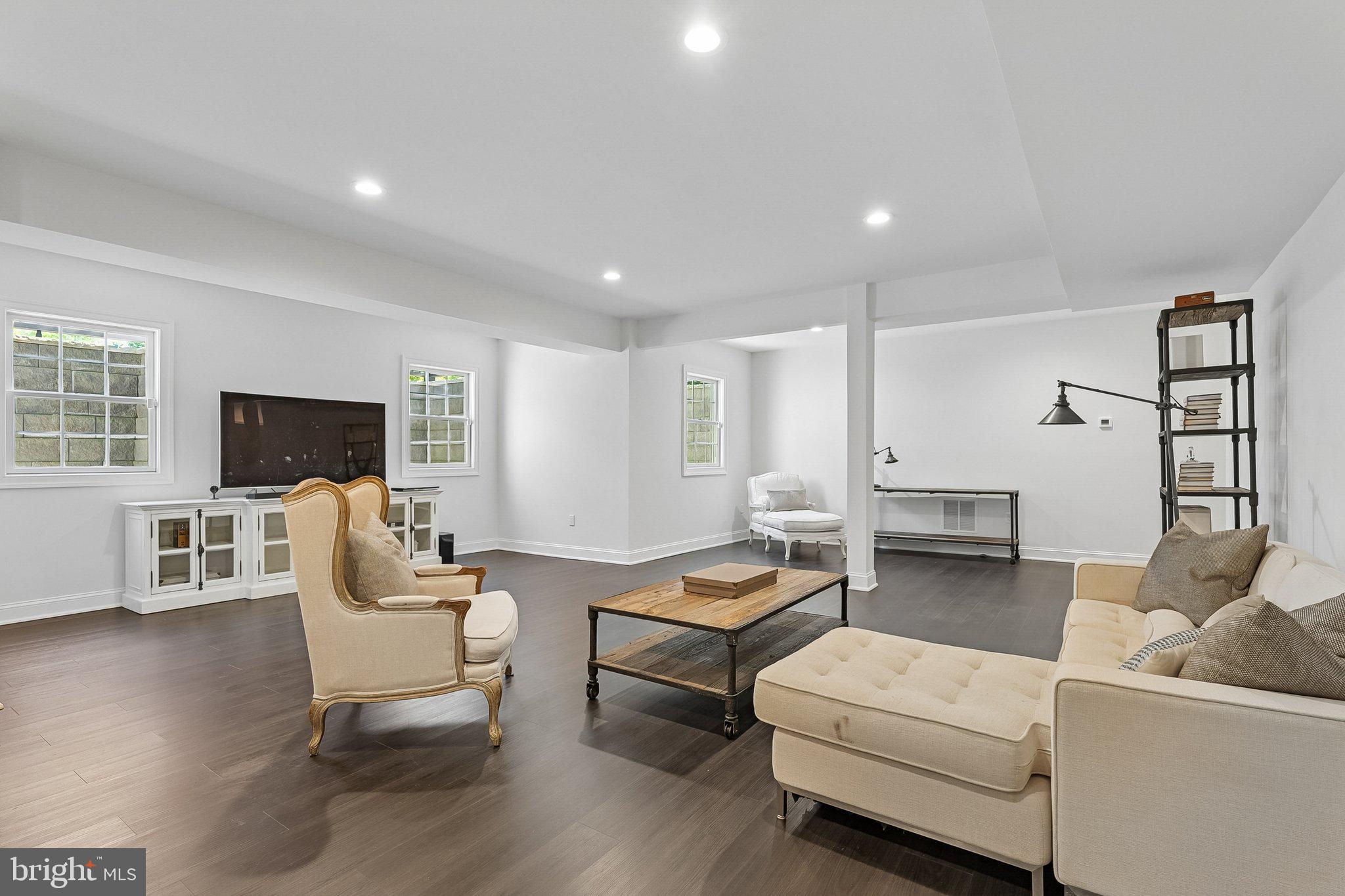215 ELM ROAD