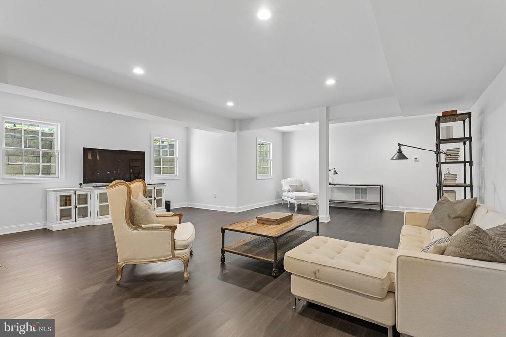 215 ELM ROAD