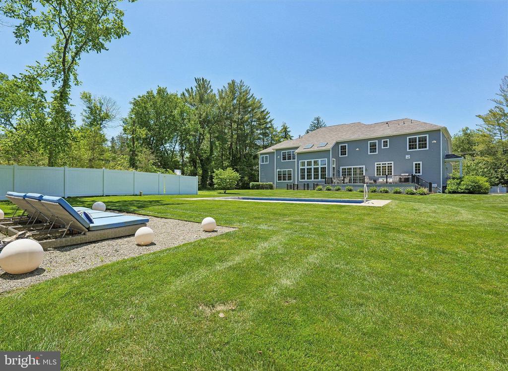 215 ELM ROAD
