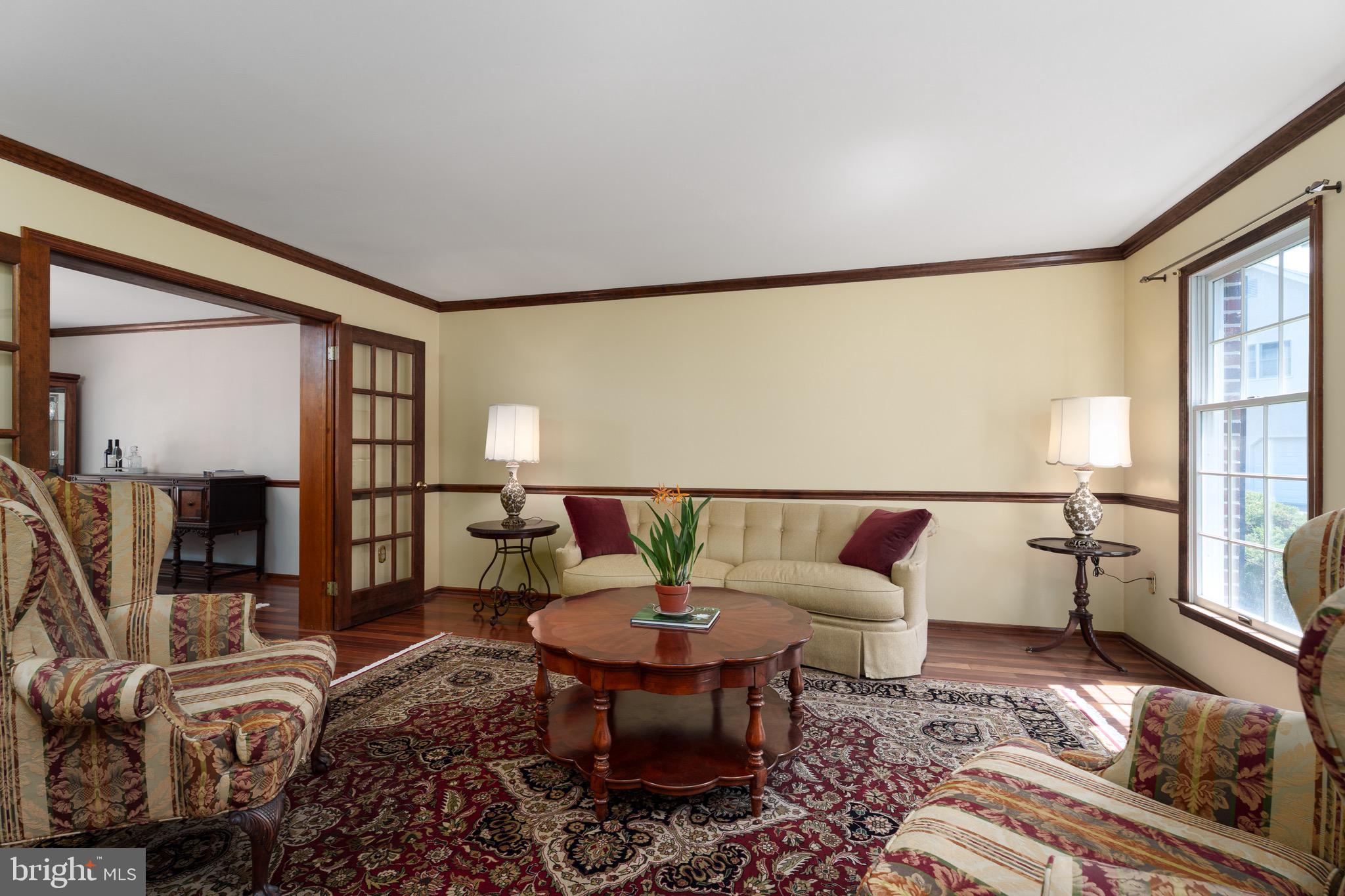 6 ARDSLEY COURT