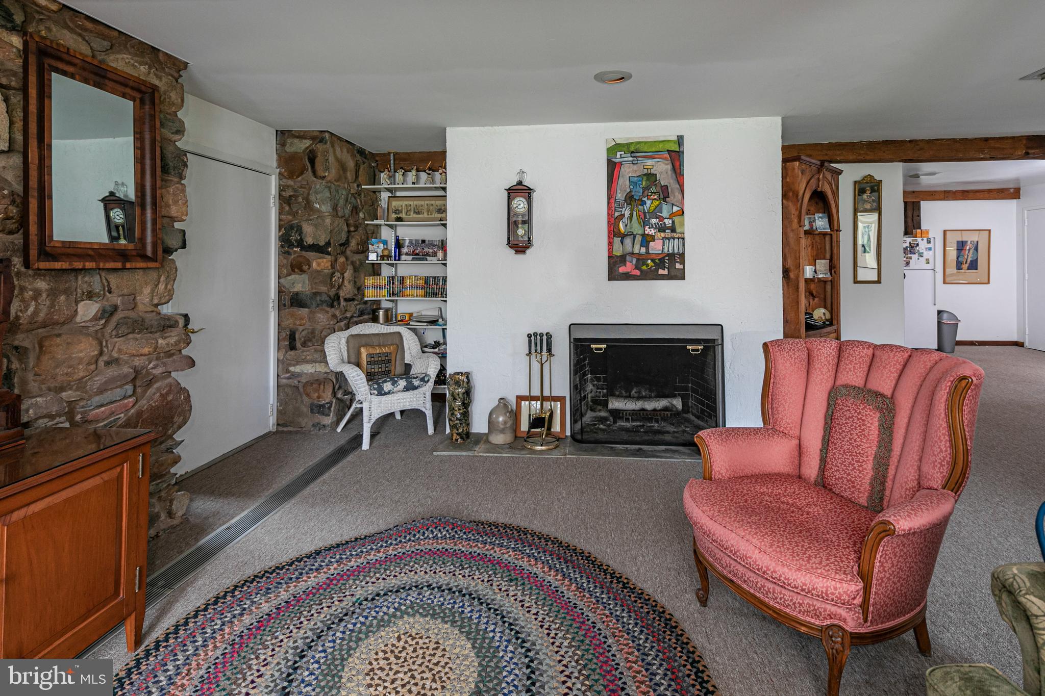 900 CANAL ROAD