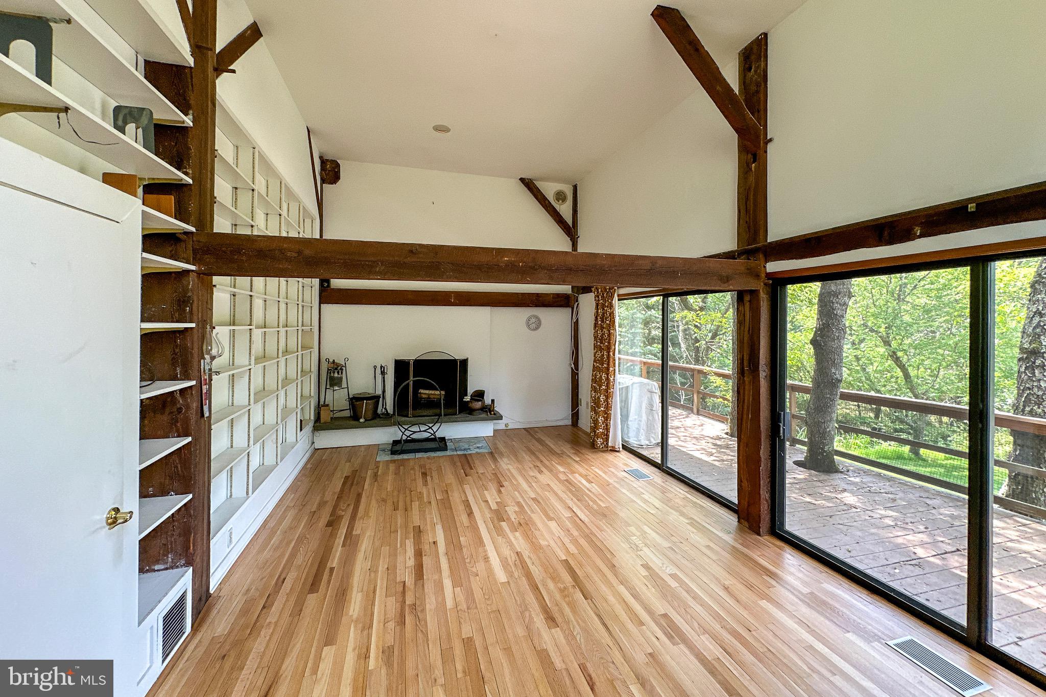 900 CANAL ROAD