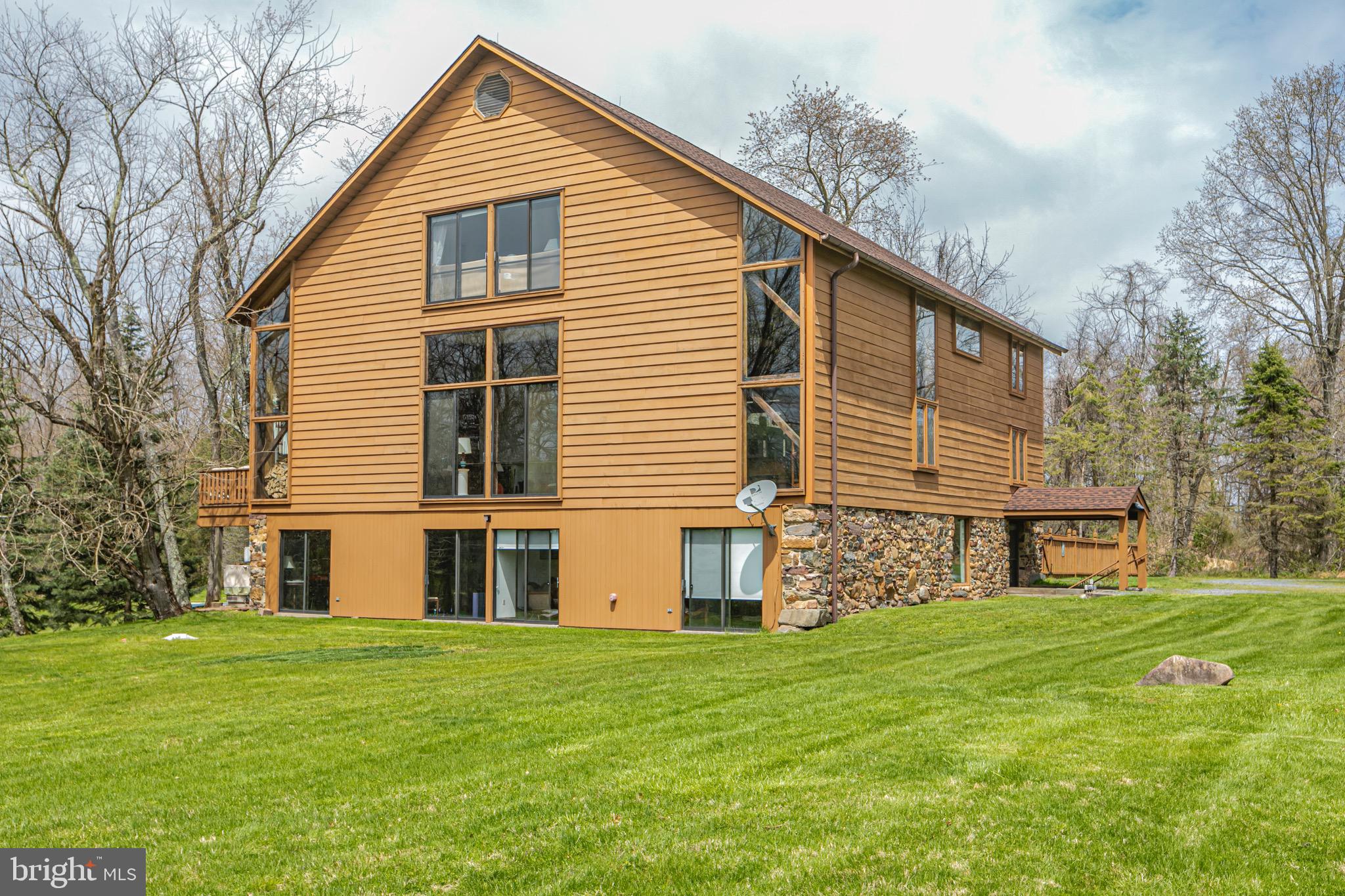 900 CANAL ROAD