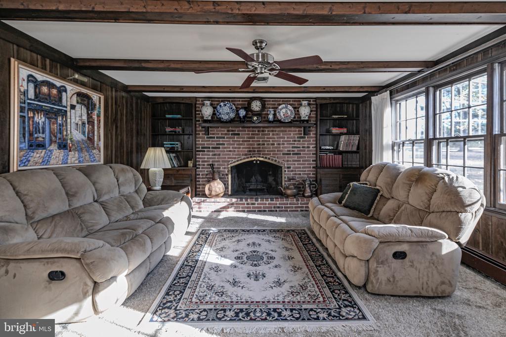 3 CORNWELL DRIVE