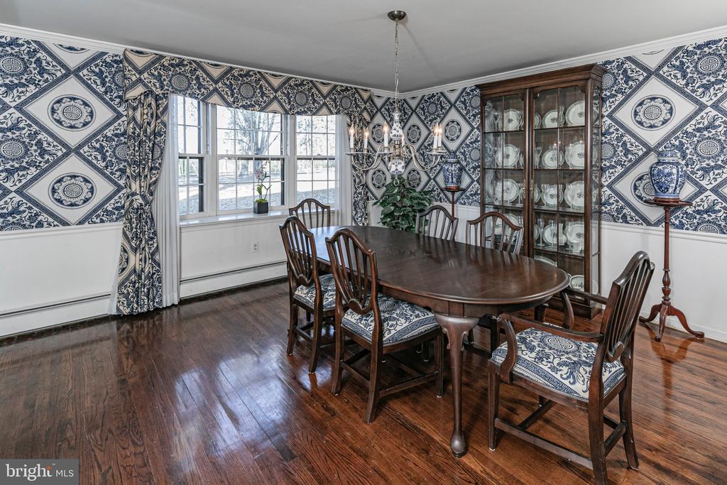 3 CORNWELL DRIVE