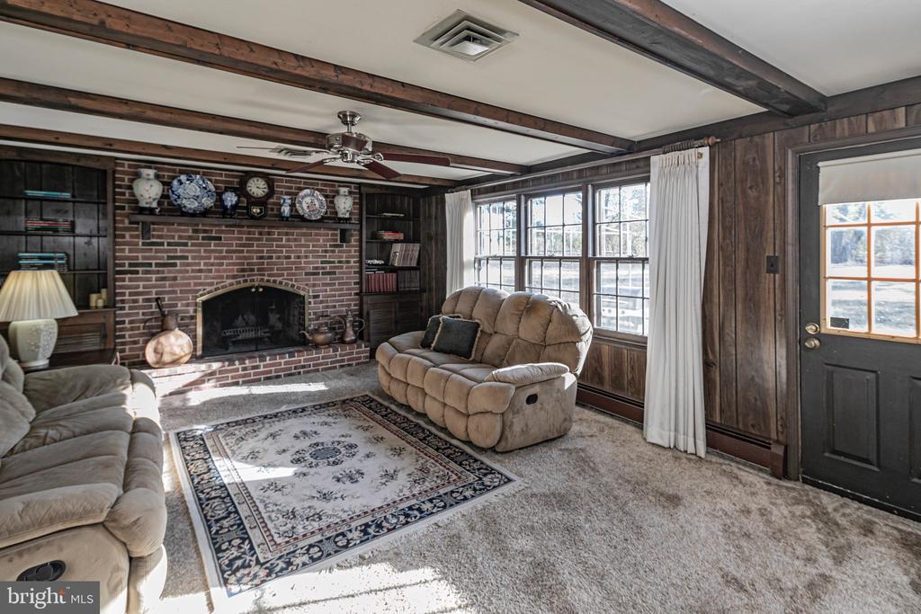 3 CORNWELL DRIVE