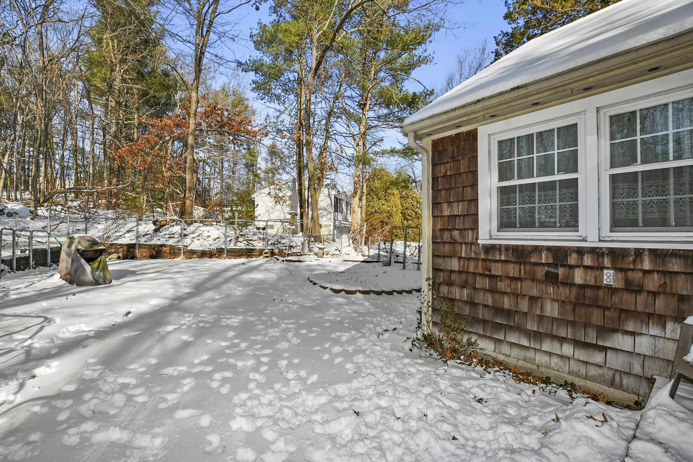 17 Bailey Road
