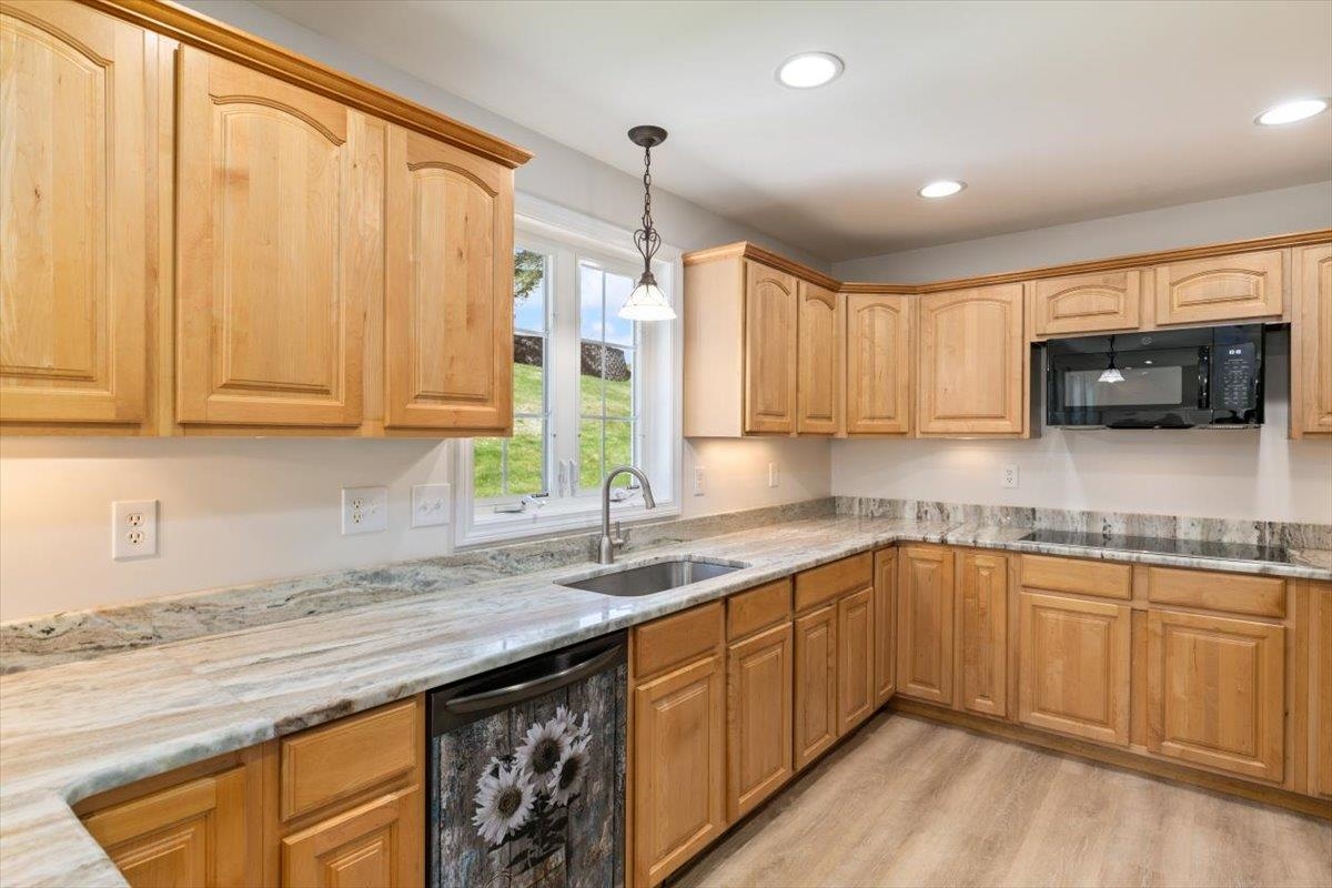 35 Longview Circle