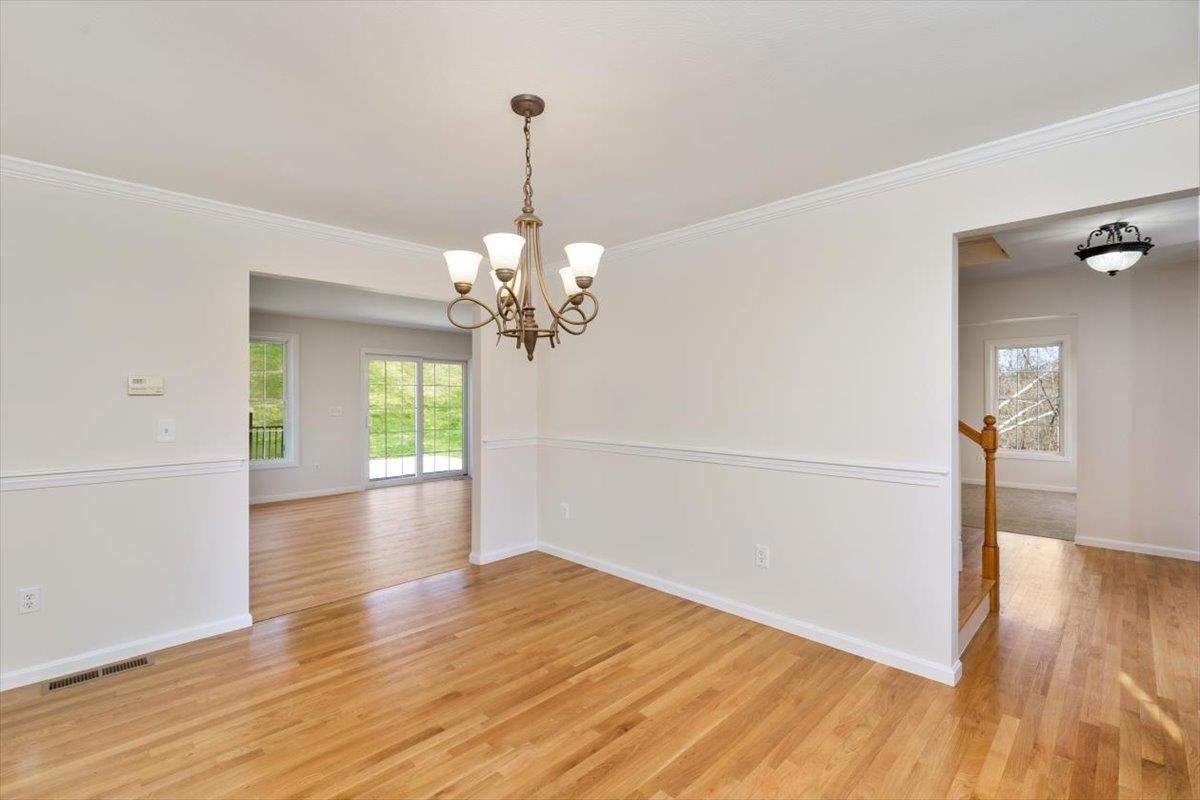 35 Longview Circle