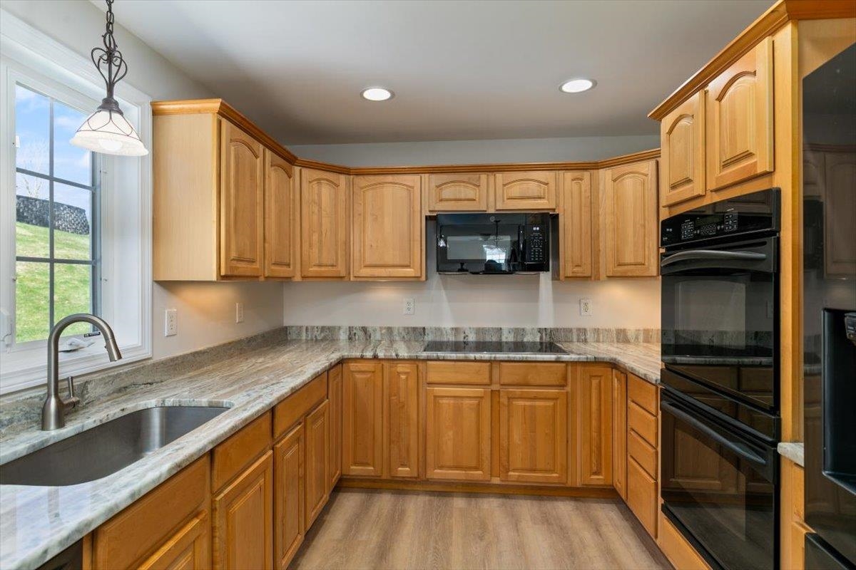 35 Longview Circle
