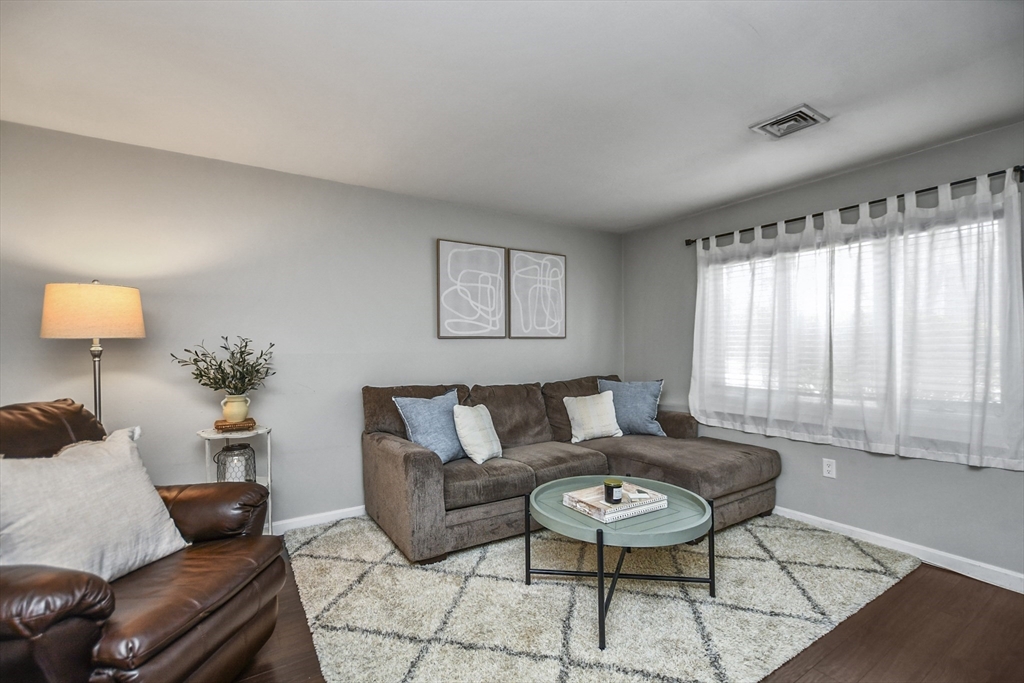 305 Salem Street # 410