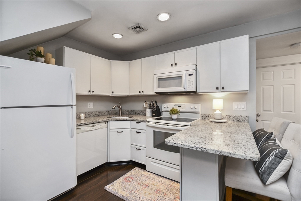305 Salem Street # 410
