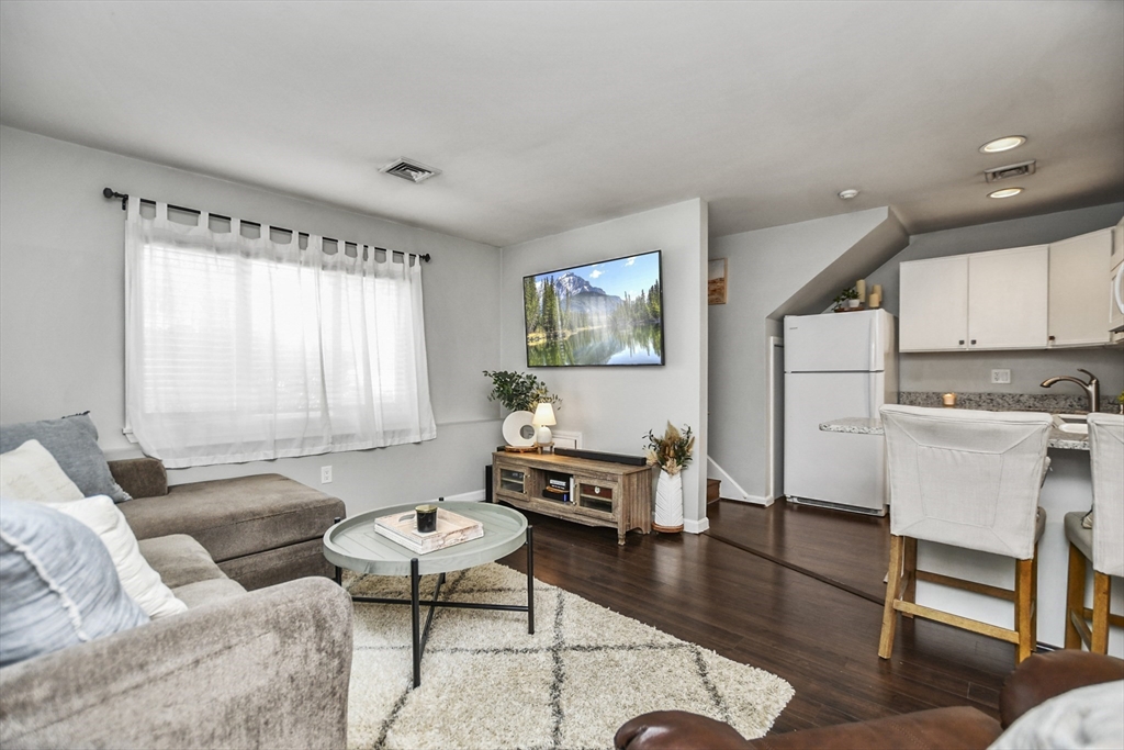 305 Salem Street # 410