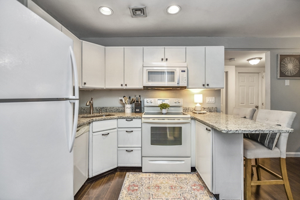 305 Salem Street # 410