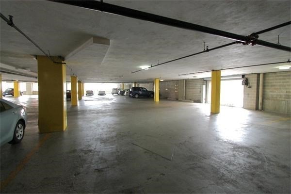 44 Elm St # 305