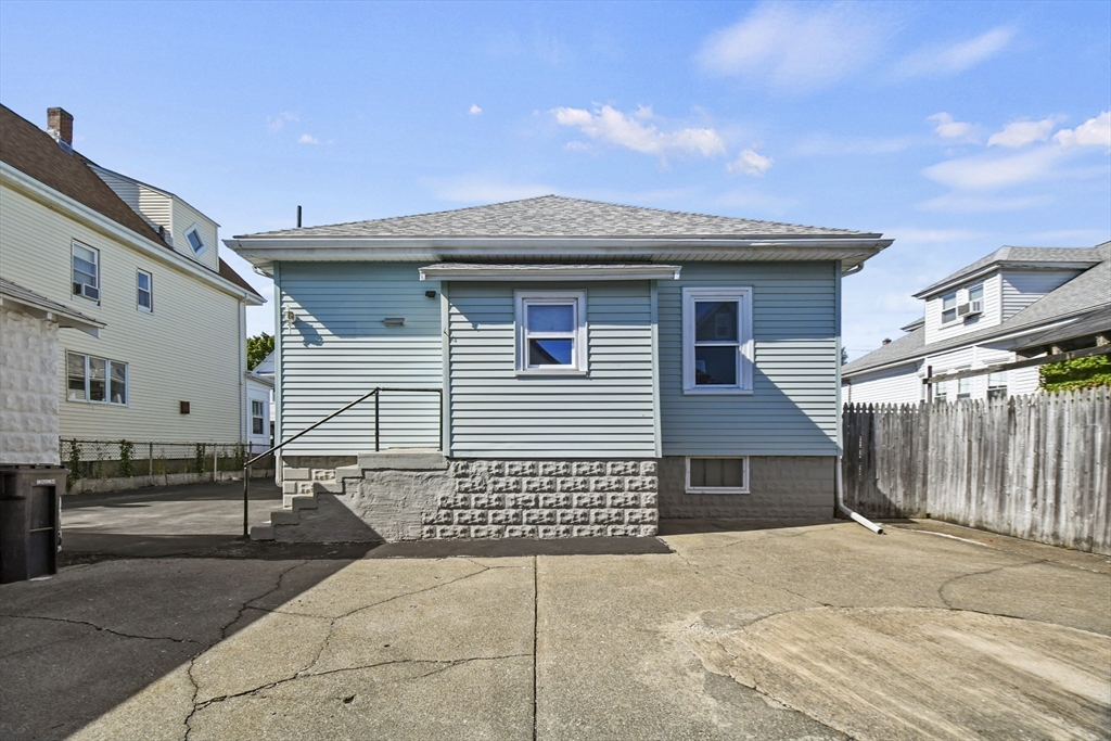 29 Rock Valley Avenue
