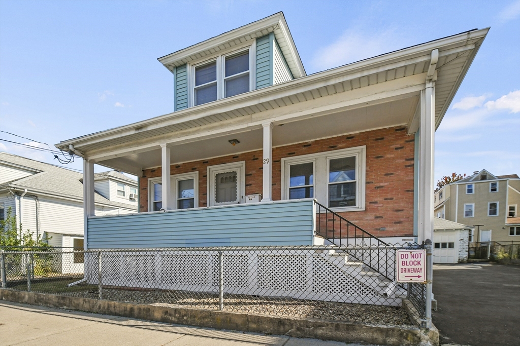 29 Rock Valley Avenue
